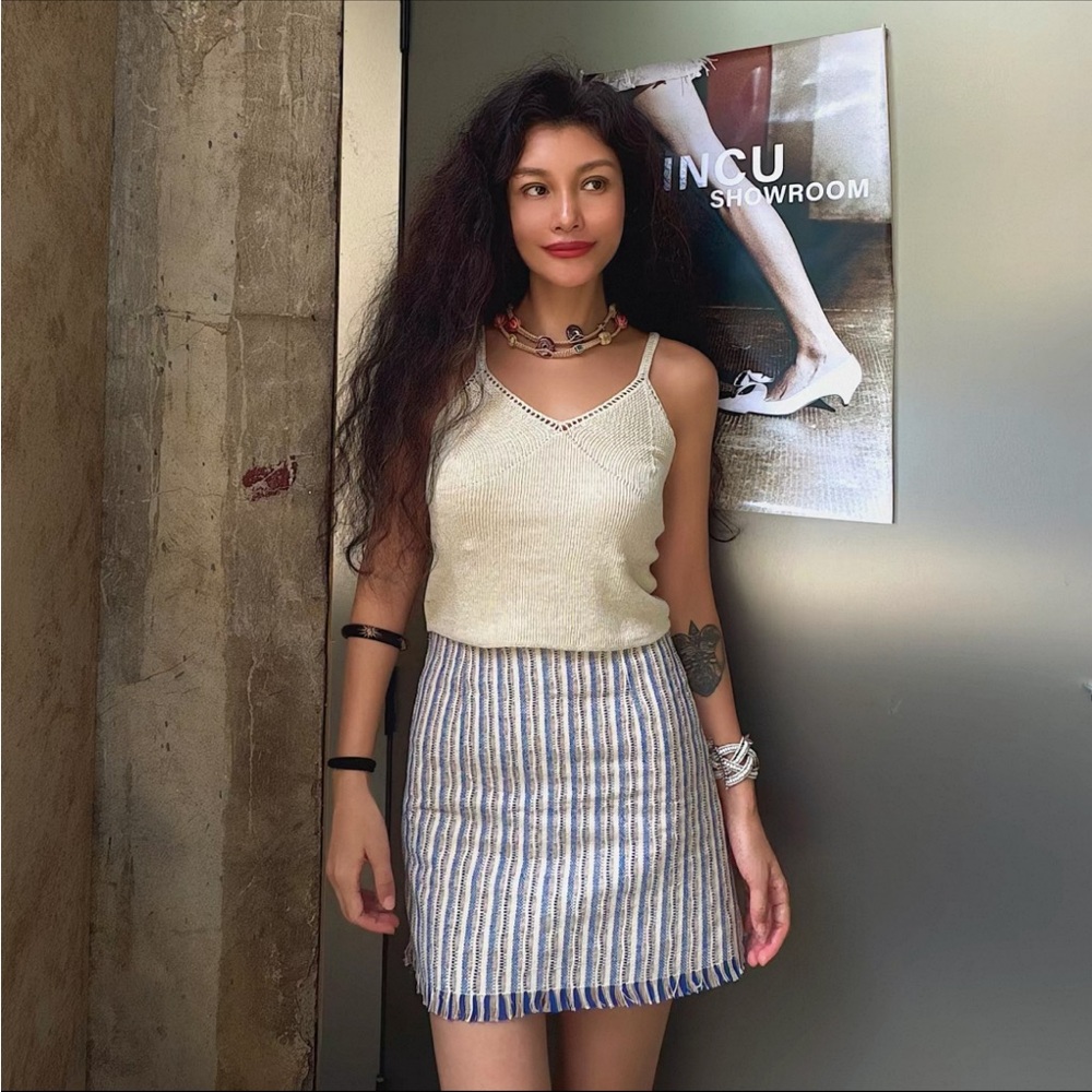 Blue-Striped Mini Skirt  (new)